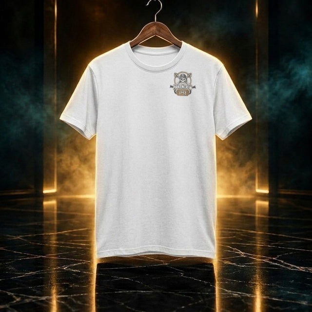 Piratencrew Shirt Weiß, Vorderseite mit Wappen